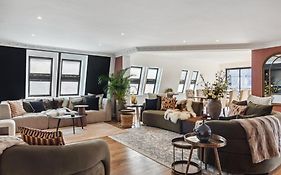 Mayfair House
